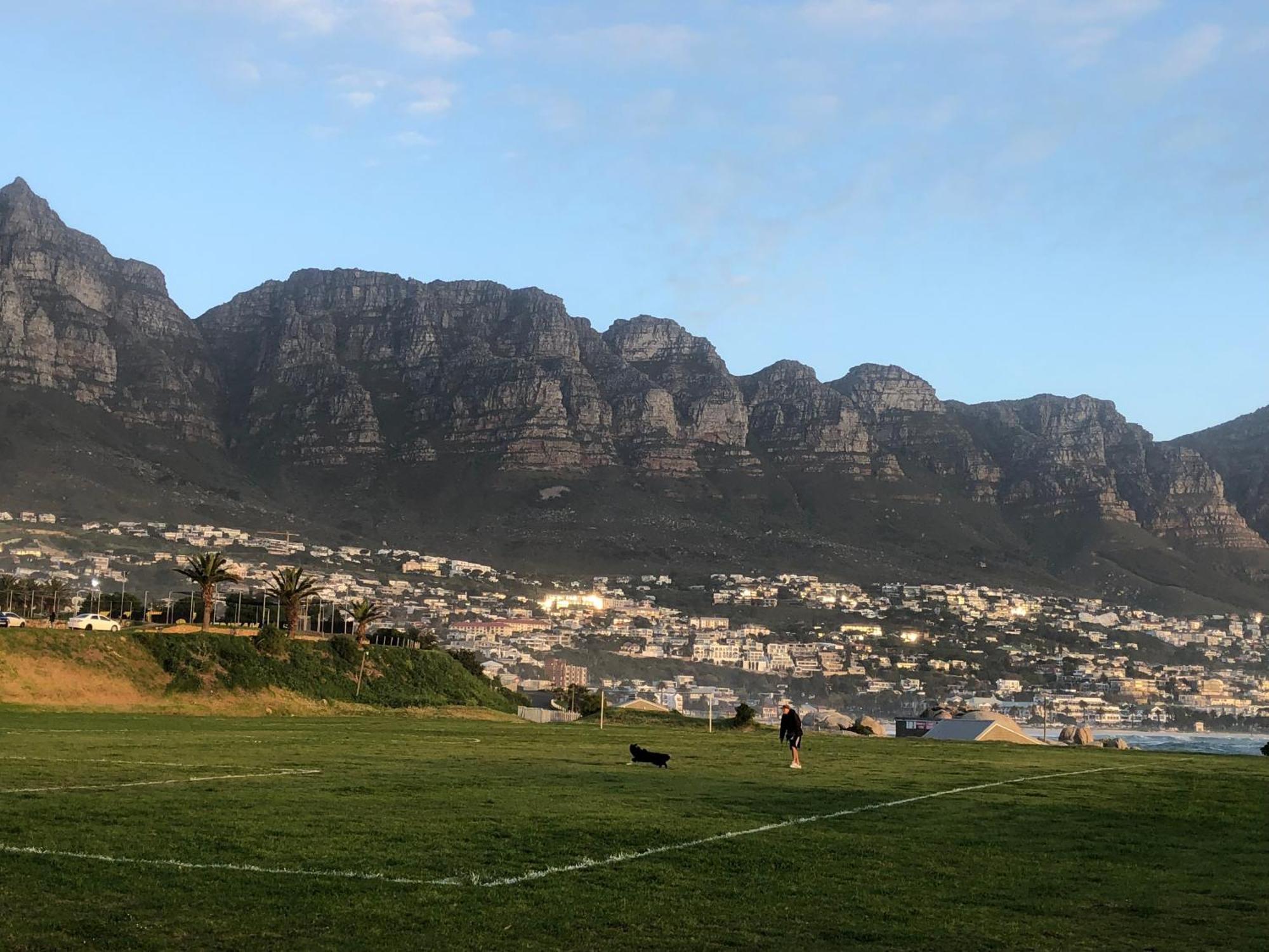 Aqua Vista - Camps Bay Apartment