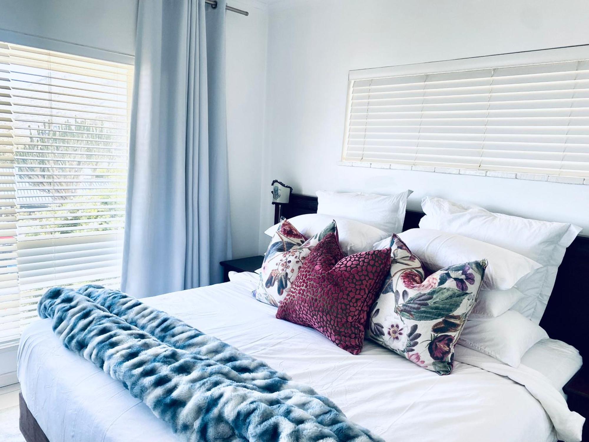 Aqua Vista - Camps Bay Apartment Cape Town