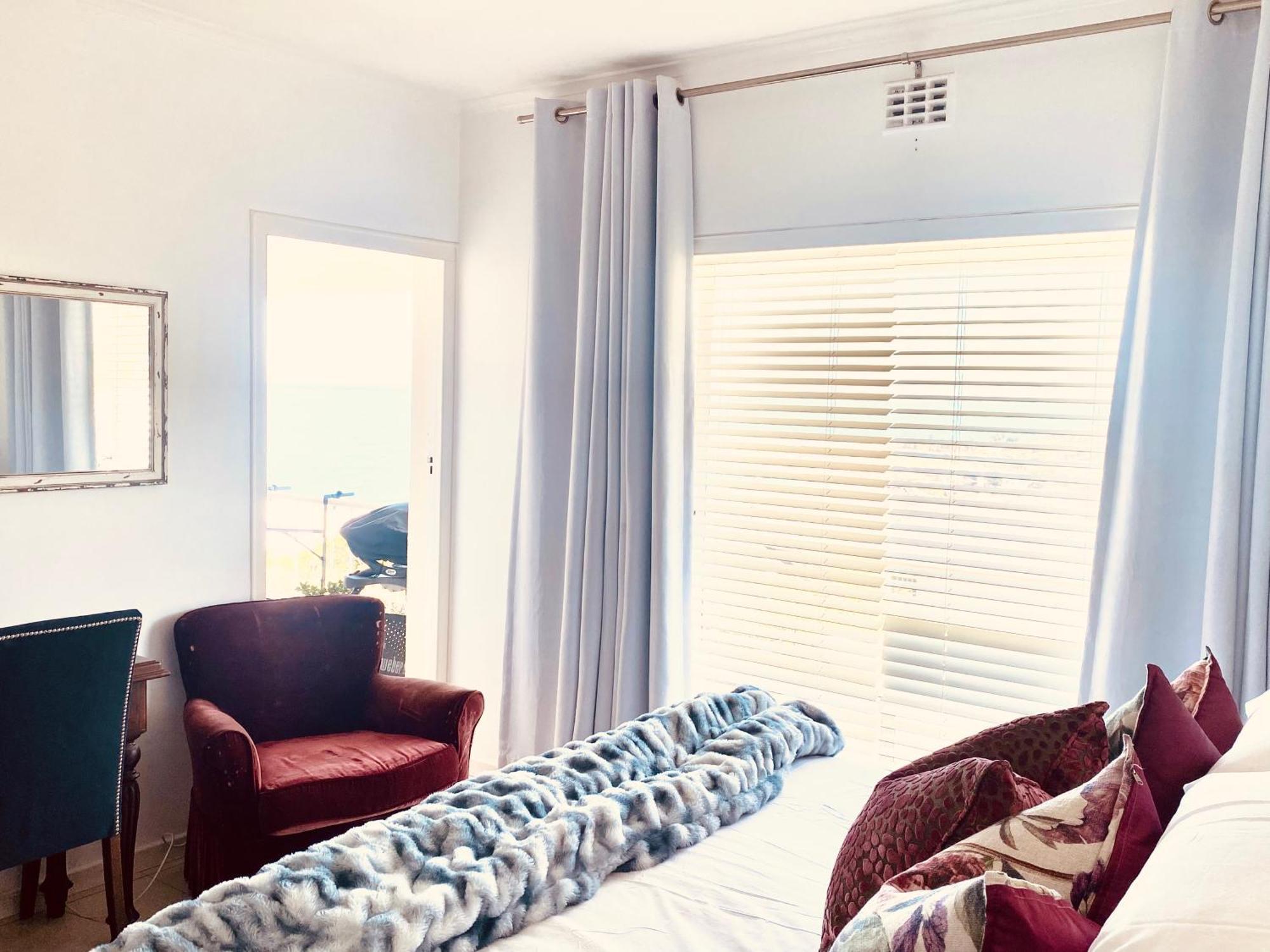 Aqua Vista - Camps Bay Apartment *