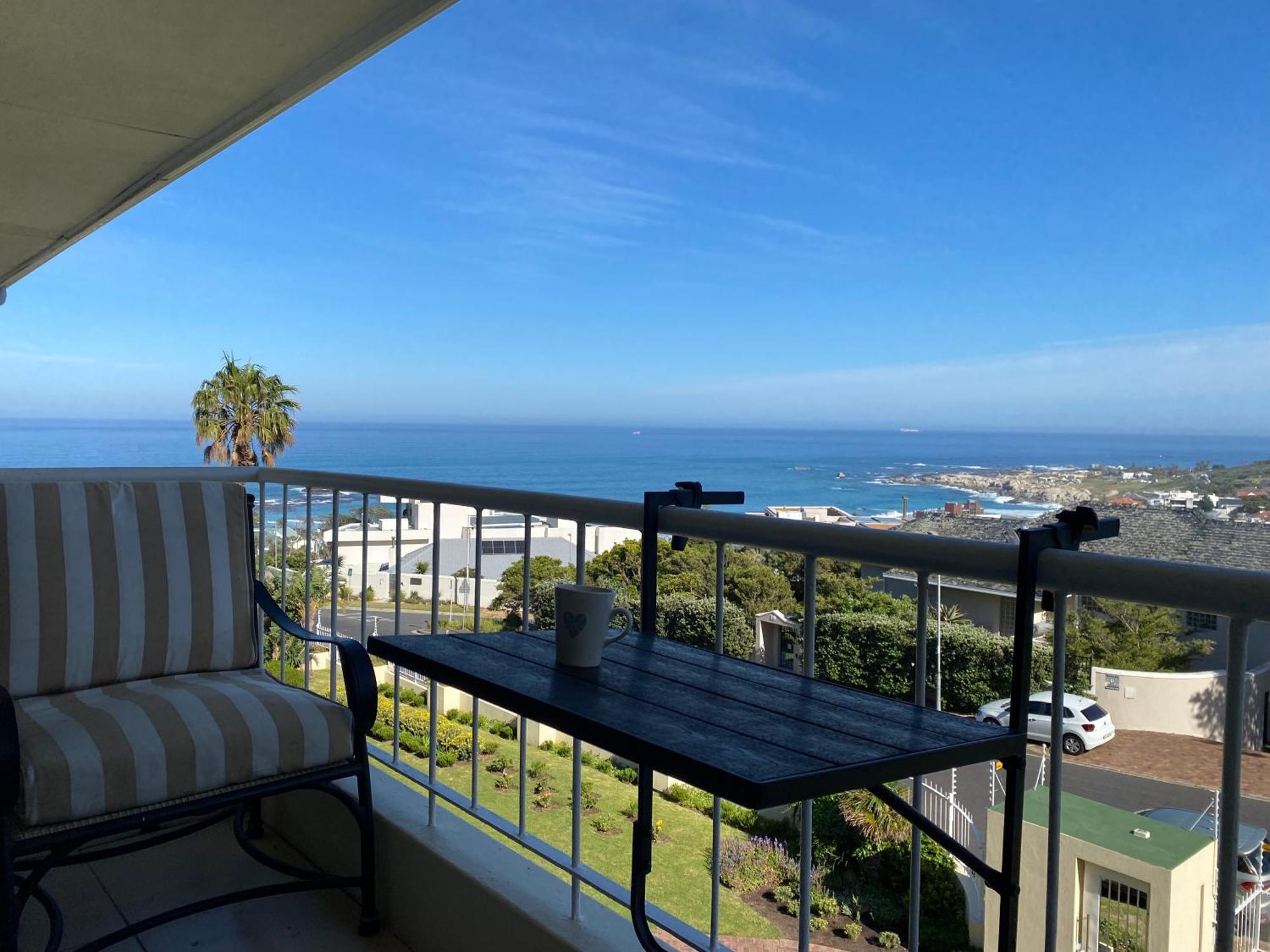 Aqua Vista - Camps Bay *